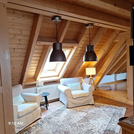 Haushaelfte Ca 290 Qm Luxus Zur Alleinnutzung Lejlighed *
