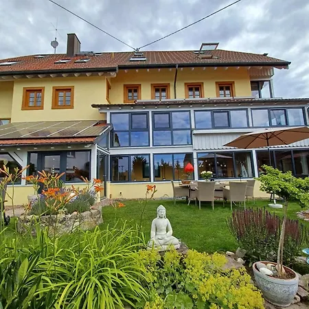 Haushälfte Ca 290 Qm Luxus Zur Alleinnutzung Apartment Löffingen