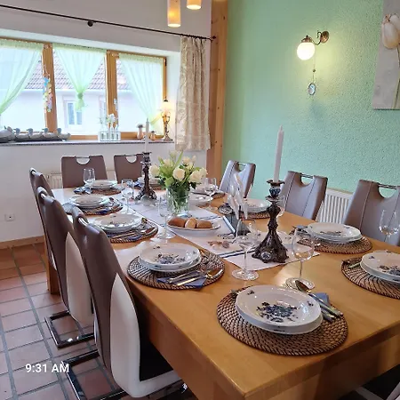 Lejlighed Haushaelfte Ca 290 Qm Luxus Zur Alleinnutzung *